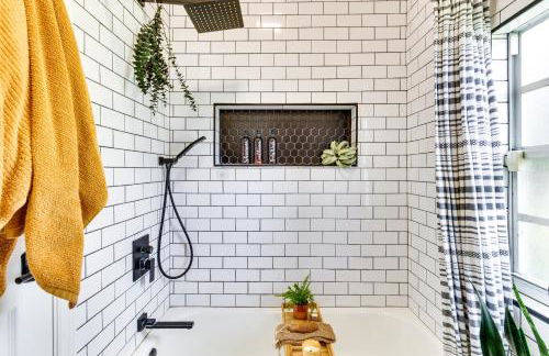 Fire Pit and Yard Updated Winter Garden Home! - Foto 16