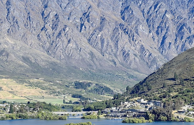 Stunning Lakeview QT Holiday House - Foto 42