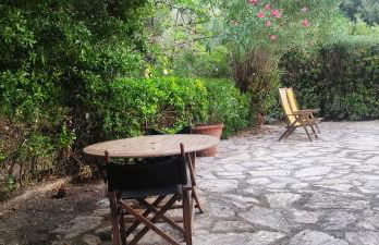 Bilocale a due passi dal mare immerso nel verde - Foto 18