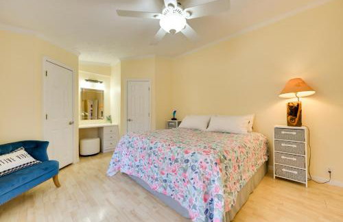 The Country House - Kalkaska Retreat with Fire Pit - Foto 17