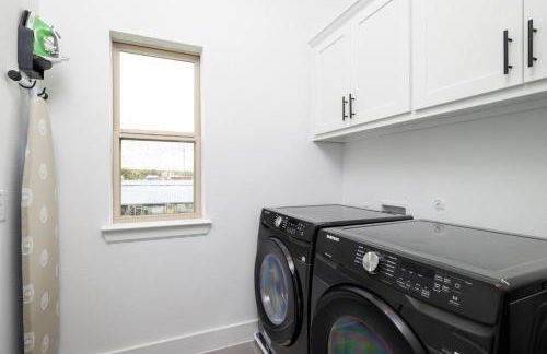 Game On! Lakefront Getaway for World Cup Fans - Foto 30