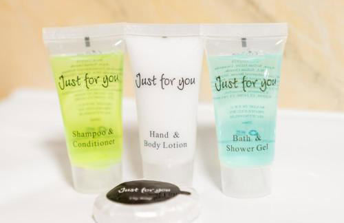 Modern 2 Bed Apartment - 2 Parking Spaces - Sleeps 3 - Netflix 1BS - Foto 15