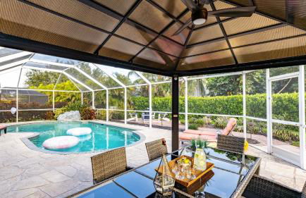 Private Pool Firepit Game Room Mins to Beaches Community Amenities Casa Solara by AvantStay - Foto 7