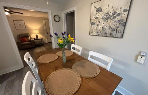 Close-to-Everything Midtown Cottage - Foto 13