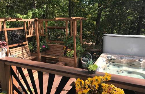 Lake Escape to an Elegant 4 Br Home - Foto 47