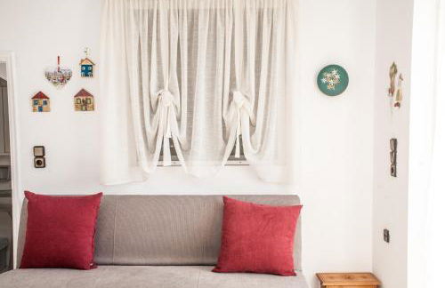 Plagia's Sunset Apartments - Photo 52