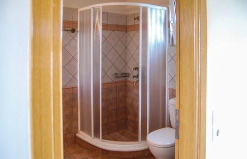 Two-Bedroom Holiday Home In Livanates - Foto 23