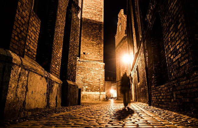 Jack the Ripper Walking Tour with Ripper-ologist - Photo 1
