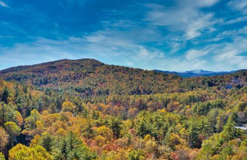 Fire Pit, Grill, and Views Cashiers Getaway! - Foto 34