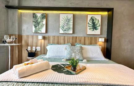 (106) Unforgettable Studio in a Modern Space - Photo 12