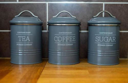 4 Bed Detached Home-Gloucester-Sleeps 10-Parking for 3-Work or Leisure - Foto 25