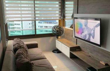 Flat 02 quartos em Boa Viagem, 2 min a pé da praia - Foto 1