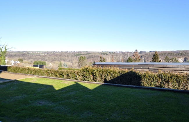 Luxurious Cottage in Aywaille with Sauna & Hot Tub - Photo 32