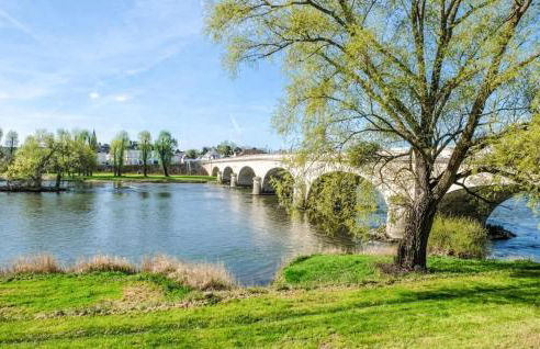 1 Bedroom Amazing Home In Bléré - Foto 17