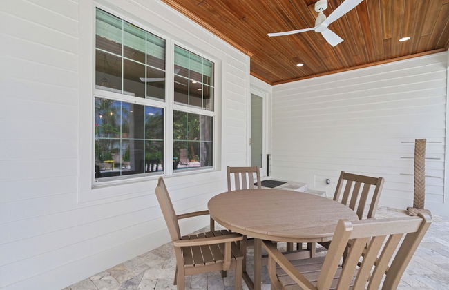 Sardinia Vacation Rental: Delightful Coastal Home near Vanderbilt Beach. Relax in a Private Pool and Spacious 4-BR Retreat with Modern Amenities. Ideal for Families. Minutes from Mercato and Local Attractions - Foto 23