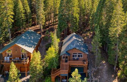 Golden Summit by AvantStay Stunning Secluded Cabin w Access to Tahoe Donner - Foto 47