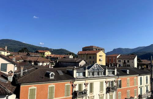 Attico vista Lago in Centro - Photo 9