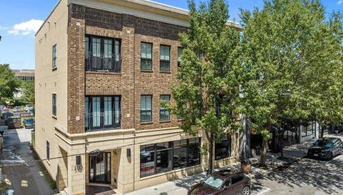 Downtown Condo*Balcony*River*Pet Friendly*Beach - Foto 5