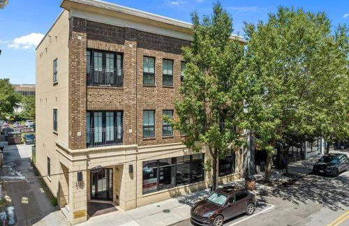 Downtown Condo*Balcony*River*Pet Friendly*Beach - Foto 5