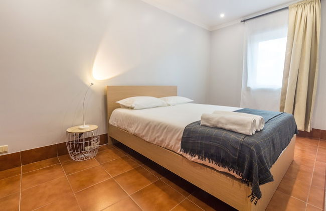 House and People - Rua da Taxa - Foto 5