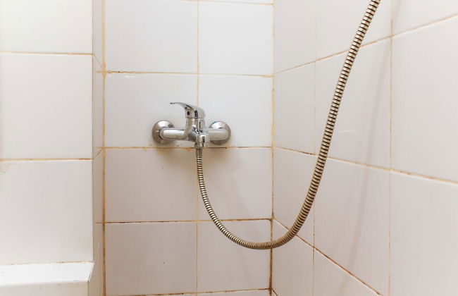 Comfortable and Cozy Living 2BR at Lagoon Apartment - Foto 6