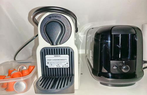 EXIGEHOME-Studio à 5 minutes du centre de Versailles-1er étage - Foto 14