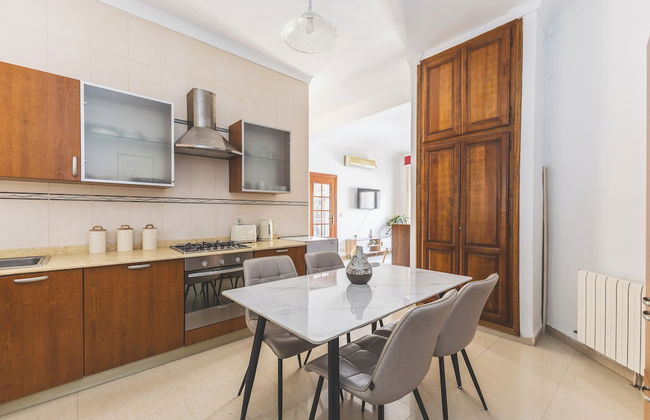 Charmant Appartement au Cœur d'Hydra - Photo 10