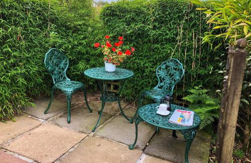 The Swallows - Foto 25