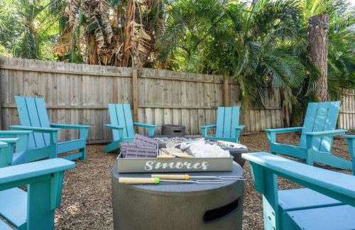 Tropical Oasis, 5 Mins to Beach - Foto 52