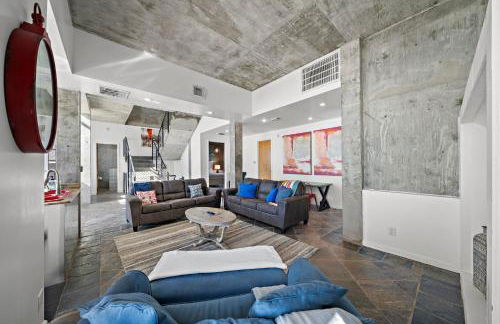 Oceanfront Experience - Photo 9