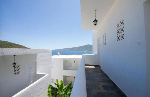 Christine Studios - Photo 35