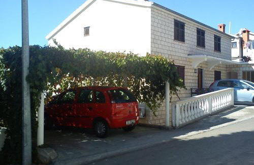 Apartments Laus - Photo 30