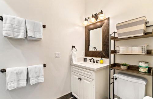 Frontier Farmhouse - Foto 40