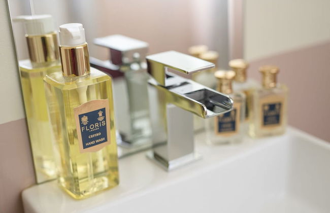 Healey Hall - Photo 26