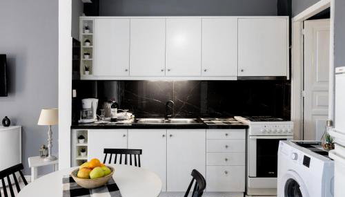 Cozy 2 Bedrooms Apartment on the Hill w/Netflix - Foto 1, stove