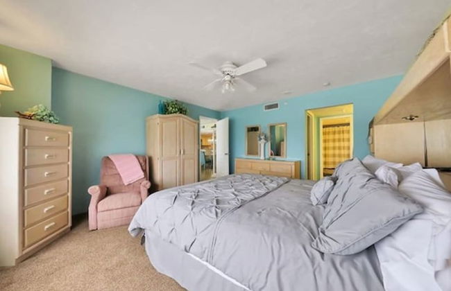 Beachfront 3 Bed Condo Daytona Beach Shores FL - Photo 21