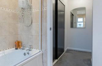 A lovely modern comfortable one bedroom house - Pass the Keys - Foto 24