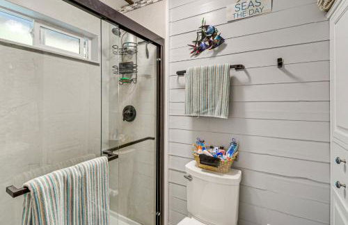 Outdoor Kitchen and Canal Views Cabin in Quilcene! - Foto 17