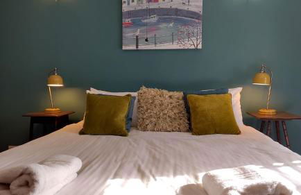 Dogs stay free, country walks from door, EV station, fenced garden, near gastro pub - Foto 12