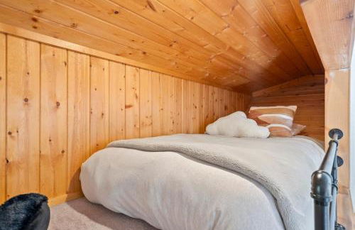 Redwood Oasis - Luxe Santa Cruz Cabin with Hot Tub - Foto 17