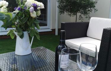 Couples Country Escape includes Private Indoor Pool and Hot tub in North Wales - Foto 17