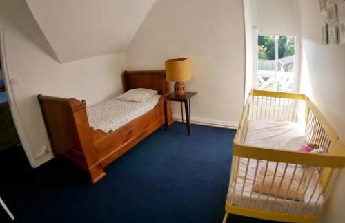 House near forest - Foto 10