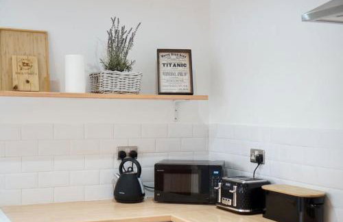 The Blue house on the wall - Foto 9