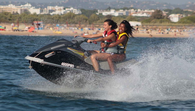 Divertimento assicurato