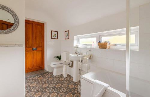 Luxury Village Cottage on doorstep of Alton Towers - Foto 59