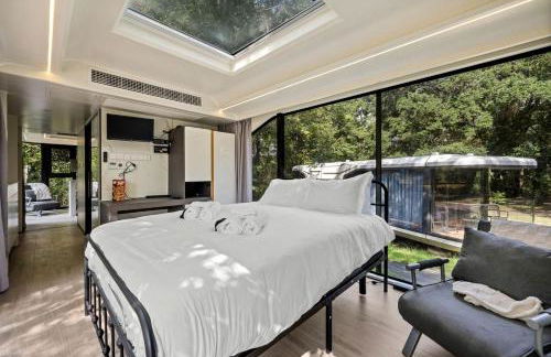 Modern Airstream Glamping with Pond Views in Rural South Carolina - Photo 17