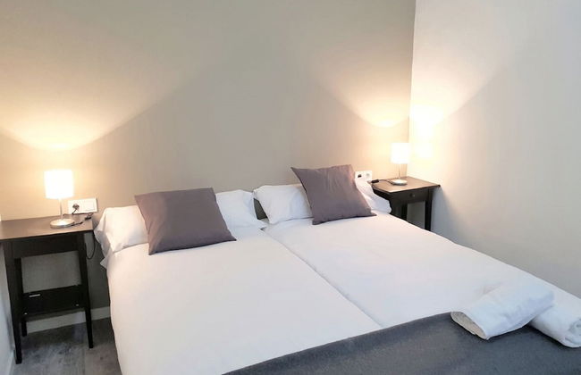 Apartamento Pintor Salvador Abril - Foto 2