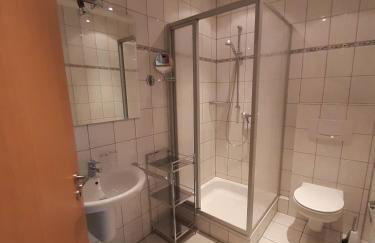 Wohnung 2 Pers 1 Schlafzimmer und Wohnzimmer mit Balkon und Blick auf die Mosel - Foto 7