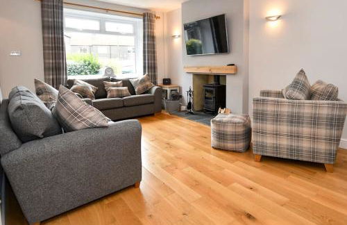 Gertie's Getaway - 3 Bedroom cottage sleep 6-8 - Photo 3