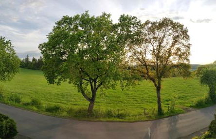 favstay Industrialstyle 2-Zimmer 60qm mit Balkon, Panarbora Fernblick, 55" TV & Netflix, 55Mbit WLAN, Parkplatz - Foto 10